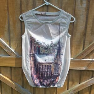 Ladies Sleeveless Top